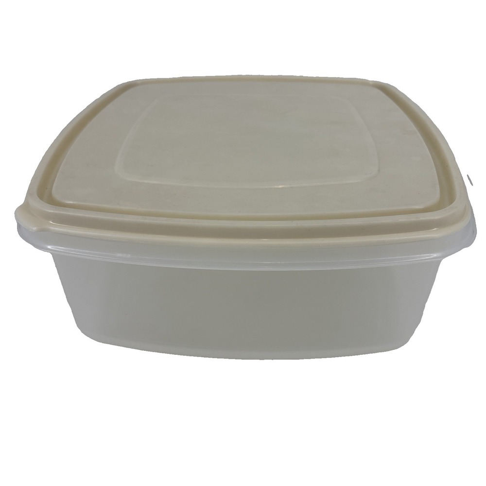 RUBBERMAID #4 Servin Saver Square 19 Cup & #0016 Storage Container w/ Lid